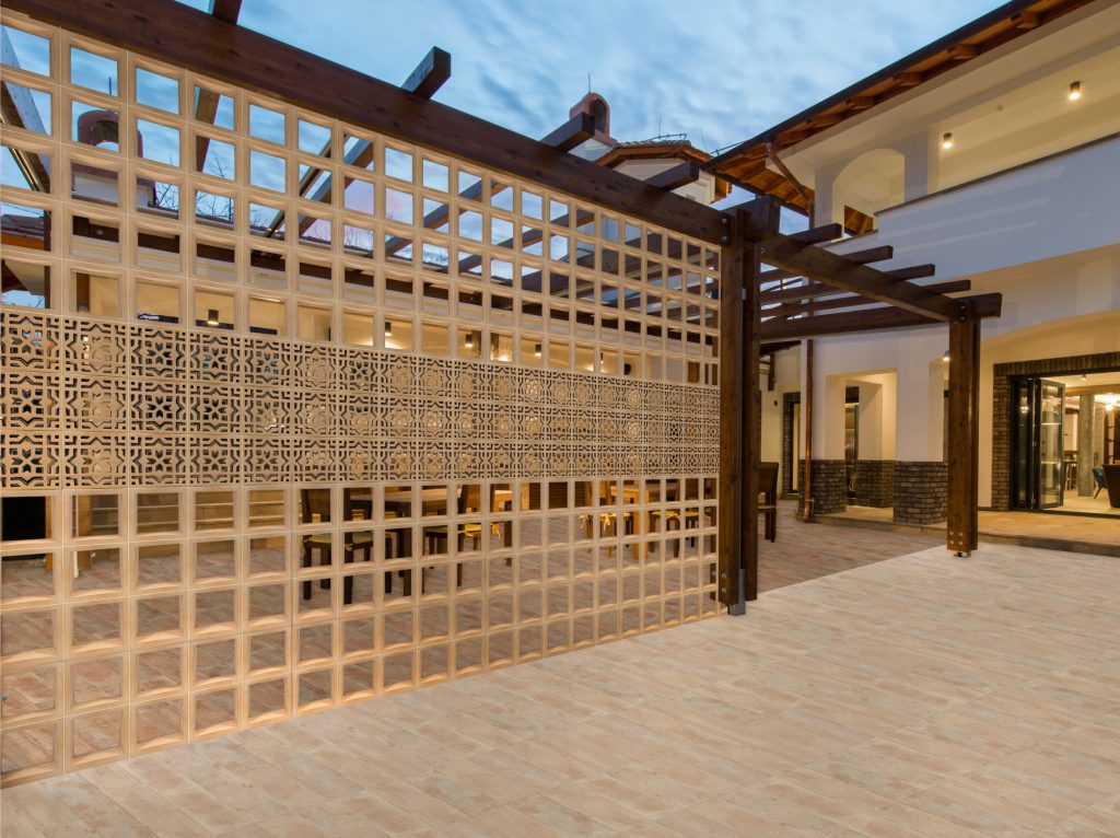 Villa Exterior Ethernal 20x20